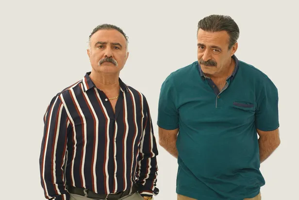 edho-efraim-kimdir-kim-oynuyor-eskiya-dunyaya-hukumdar-olmaz-levent-ulgen-kimdir-kac-yasinda-nereli-1635252827599.jpg EDHO Efraim kimdir, kim oynuyor? Eşkıya Dünyaya Hükümdar Olmaz Levent Ülgen kimdir, kaç yaşında, nereli?-2