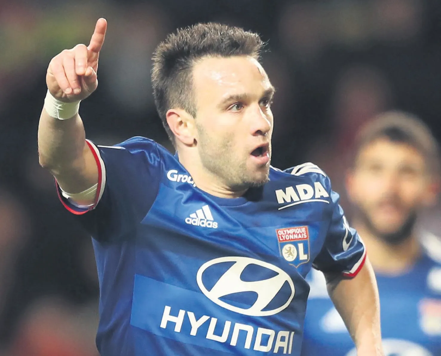 Fener’den bayram hediyesi 4 bomba birden