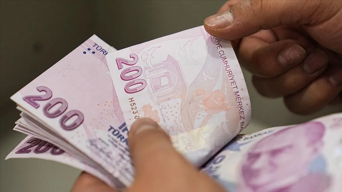 Memura yeni zam! Ocak 2027'de kim ne kadar maaş alacak?