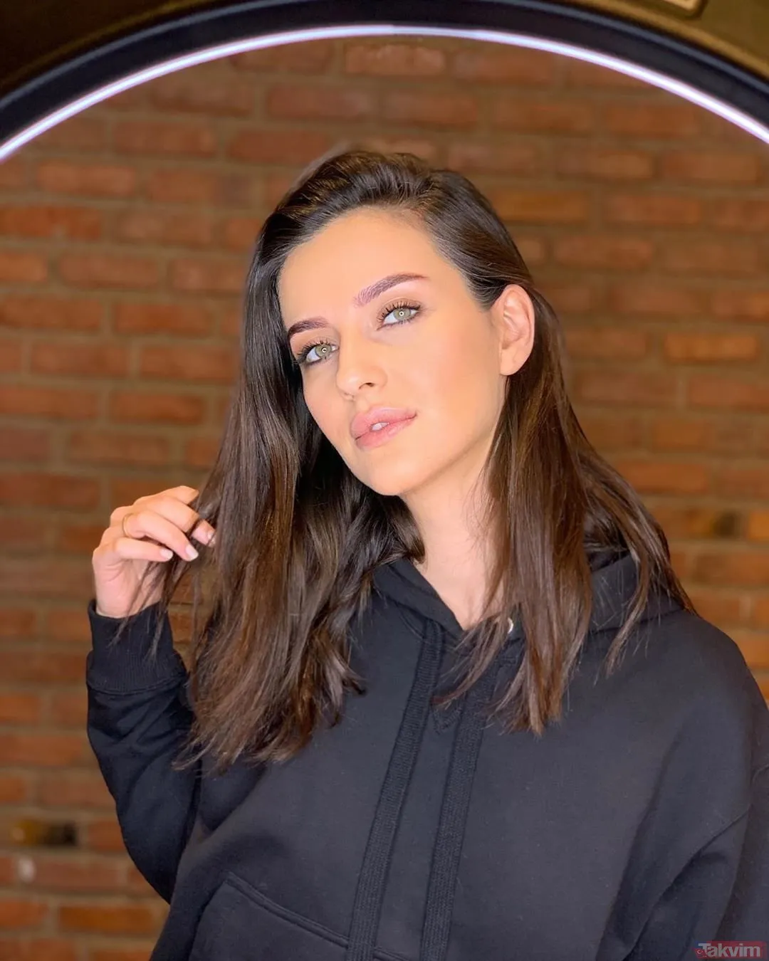 Sen Anlat Karadeniz�in Nefes�iydi… İrem Helvacıoğlu yeni imajıyla