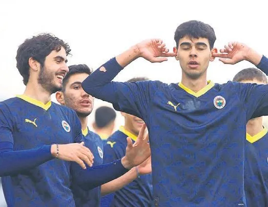 Maçtan 3 saat önce gidecekler