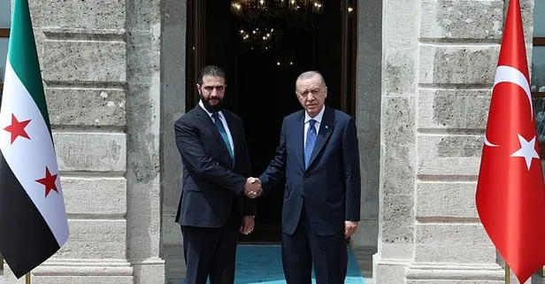 Dolmabahçe’de kritik zirve: Başkan Erdoğan Suriye Cumhurbaşkanı Şara ile bir araya geldi | Gündemde terörsüz Türkiye terörsüz Suriye