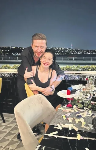 Merve Boluğur'la TikTok'ta canlı yayın açan Mert Aydın, takipçilerinden gelen paradan eşine pay vermiyor