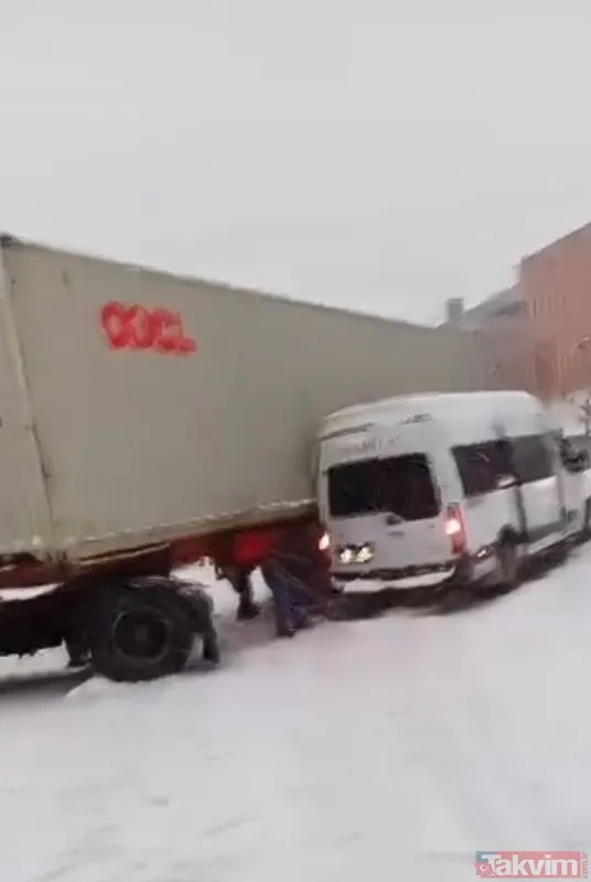 İstanbul’da kar yağdı trafik kilitlendi! İETT otobüsleri yine yolda kaldı - 25