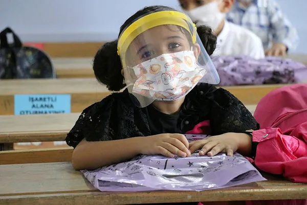 Son dakika: Milli Eğitim Bakanlığı yeni öğretim yılı takvimini açıkladı! Karneler ne zaman verilecek?-3