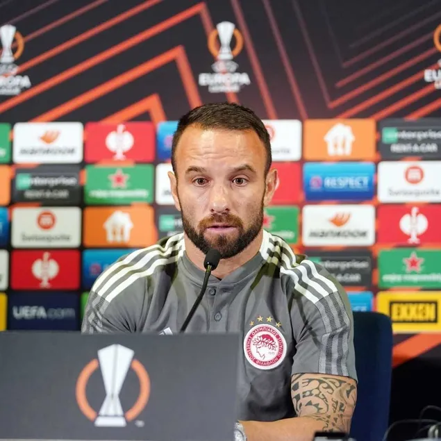 Mathieu Valbuena Olympiacos’a döndü!