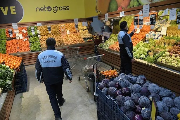 denetimlerle-firsatcilara-ceza-yagdi-stokcuya-3-yil-hapis-1646772460146.jpeg Denetimlerle fırsatçılara ceza yağdı! Stokçuya 3 yıl hapis-2