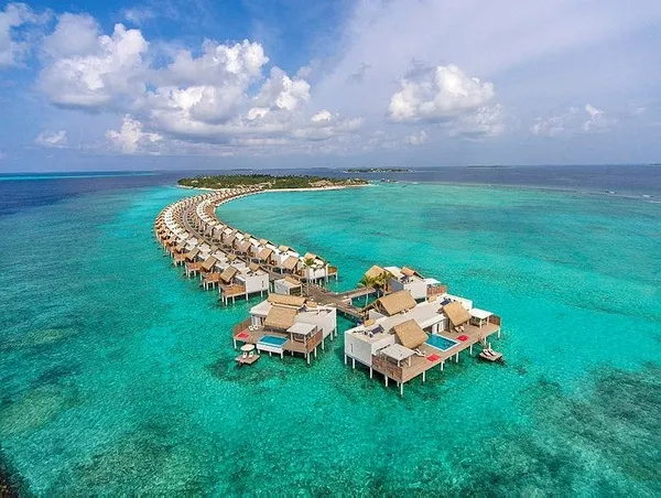 Merve Boluğur'dan bir tuhaf hareket! Bedava tatil için otelleri bunalttı-11