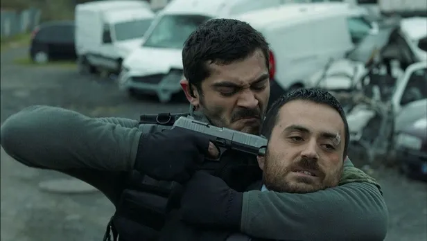 guzelligi-dillere-destan-maraslinin-dilsadi-hakkindaki-o-gercek-soke-etti-guzel-oyuncu-melis-isitenin-yasi-1620936215374.jpeg Güzelliği dillere destan! Maraşlı'nın Dilşad'ı hakkındaki o gerçek şoke etti! Güzel oyuncu Melis İşiten'in yaşı...-6