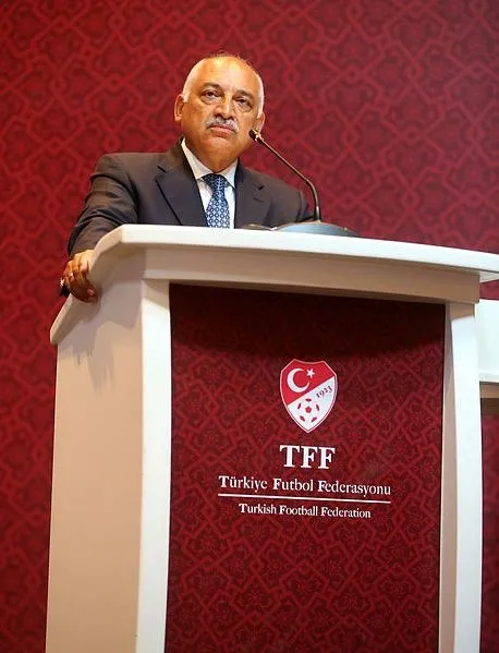 tff-baskani-mehmet-buyukeksiden-onemli-aciklamalar-hakem-kararlari-televizyonda-konusulacak-1660826994895.jpg TFF Başkanı Mehmet Büyükekşi'den önemli açıklamalar! Hakem kararları televizyonda konuşulacak-8