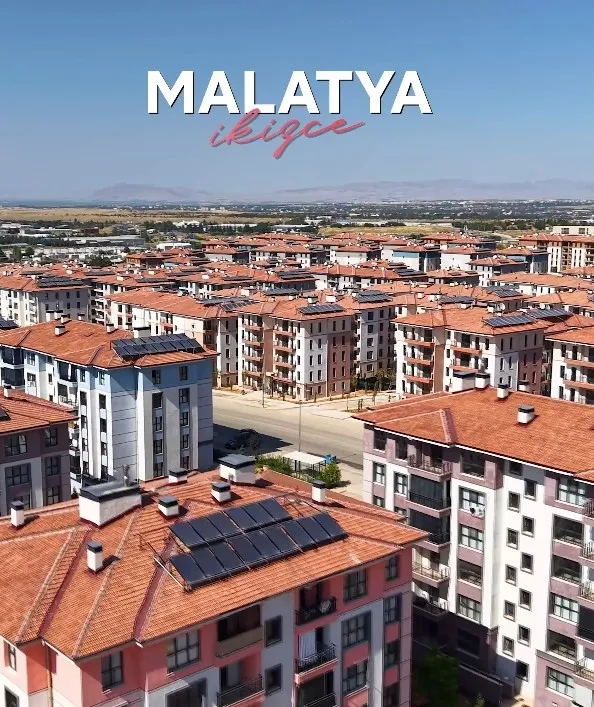 1785773564024.jpeg 6 Şubat depremlerinin ardından 11 ilde 455 bin 357 bağımsız bölüm teslim edildi: Malatya İkizce çiçek bahçesine döndü-3