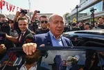 CHP’de Özel’te tepki yağıyor! Gürsel Tekin’den partinize sahip çıkın çağrısı | 20 belediye başkanı Kılıçdaroğlu’na şikayete gitti