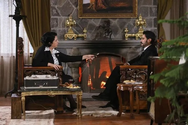 Bir Zamanlar Çukurova 25. yeni bölüm fragmanı yayına girdi mi? Müjgan ve Zeliha'ya ölecek mi?-1