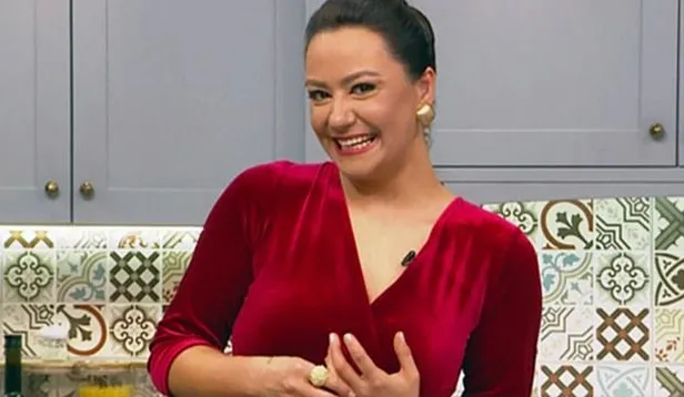 Ezgi Sertel kimdir? Gelinim Mutfakta sunucusu Ezgi Sertel kaç yaşında, nereli, evli mi? Eşi Ozan Çobanoğlu’nun mesleği ne?-2