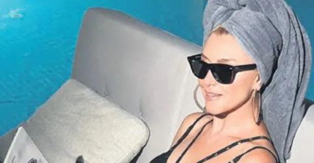 Zeynep Mansur yeni şarkısı için kamera karşısında! Klipte cesur pozu ile dikkat çekti