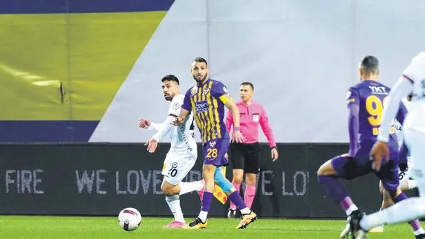 Eyüpspor evinde Çorum FK'ya 1-0 kaybetti