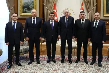 Başkan Erdoğan Külliye'de Özbek heyetini kabul etti