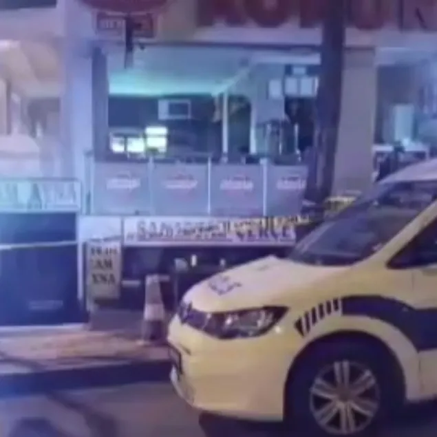 Evinin önüne çöp atıyor diye komşusunu öldürmüştü!