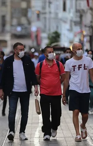 Koronavirüs vaka sayıları arttı dikkat çeken uyarı geldi! Kısır döngüdeyiz! Bu tarihe dikkat
