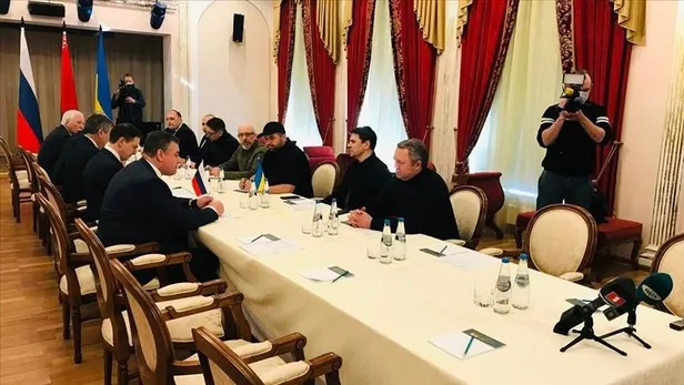 cumhurbaskanligi-sozcusu-ibrahim-kalin-cnn-internationalda-rusya-ukrayna-savasini-degerlendirdi-putin-bati-ile-1665251611608.jpeg Cumhurbaşkanlığı Sözcüsü İbrahim Kalın CNN International'da Rusya-Ukrayna savaşını değerlendirdi: Putin, Batı ile 'yeni büyük bir anlaşma' yapmak istiyor-6