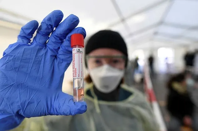 Kovid-19 için ‘yerli ve milli’ test kitleri geliştiriliyor