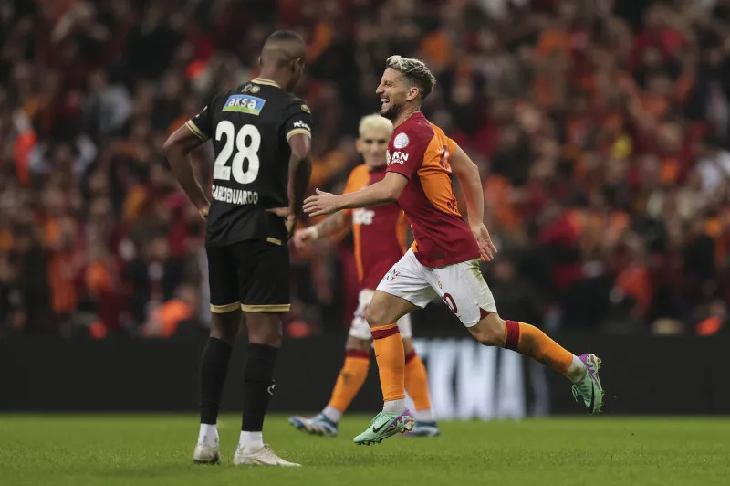 Galatasaray'dan taraftara transfer müjdesi! Icardi ve Mertens... - 15