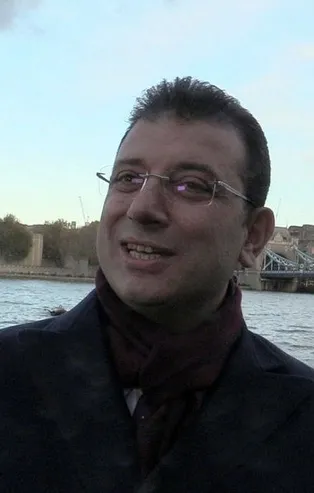 Projeleri bir bir iptal eden İBB Başkanı Ekrem İmamoğlu Londra'da kredi arıyor!