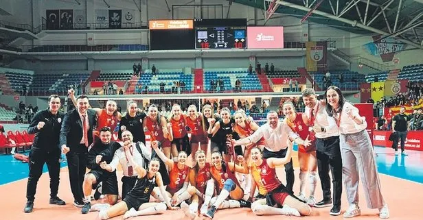 Aslan’dan Fener’e pençe