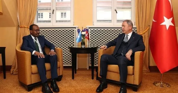 Milli Savunma Bakanı Hulusi Akar, Somalili mevkidaşıyla görüştü