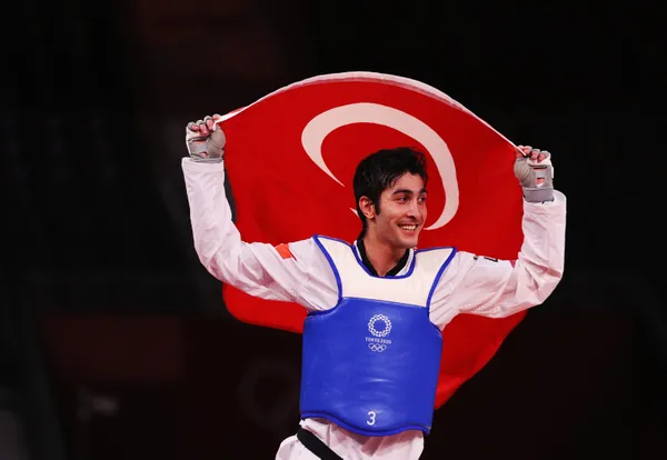 son-dakika-tokyo-2020-olimpiyatlarinda-madalyalar-pes-pese-turkiye-tekvandoda-iki-bronz-aldi-1627216130252.jpg SON DAKİKA: Tokyo 2020 Olimpiyatları'nda madalyalar peş peşe! Türkiye tekvandoda iki bronz aldı-4