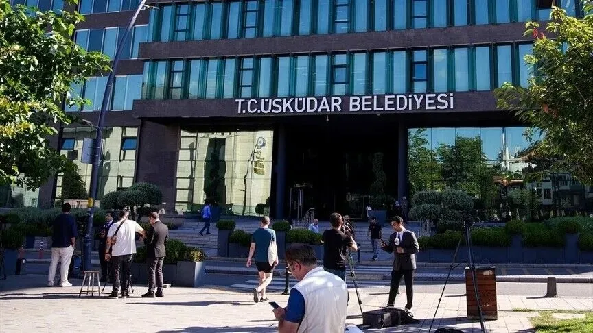 1785428939572.jpeg Bozacının şahidi şıracı: İmamoğlu'nun Sinem Dedetaş için söylediği "ben ona her yönüyle kefilim" sözleri yeniden gündem oldu!-9
