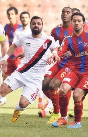 Önce skandal sonra zafer