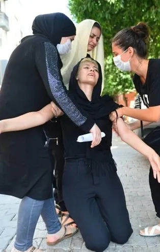 Baba ve kızı ağaca asılı bulunmuştu! Acılı anneden sarsıcı iddia: Kızımı babası öldürdü