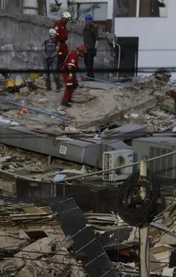 Meksika'yı deprem vurdu! Feci görüntüler geliyor...
