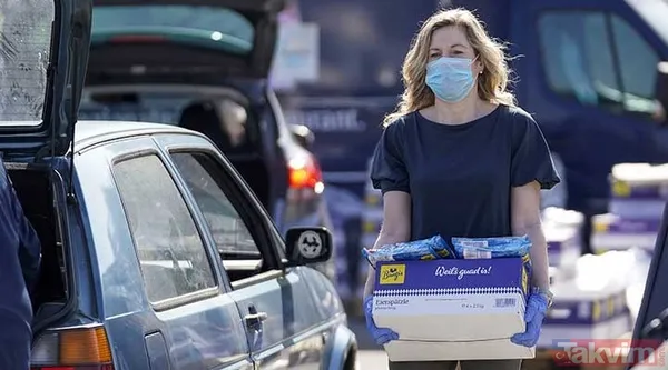 Bu arada, Madrid'de yoğun bakım servislerindeki doluluk oranının son bir ayda yüzde 161 artmasıyla ilgili AA muhabirinin görüş aldığı Madrid Tabipler Odası...