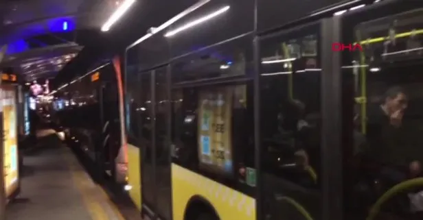 Son dakika: Sefaköy’de metrobüs arızası | Uzun kuyruklar oluştu