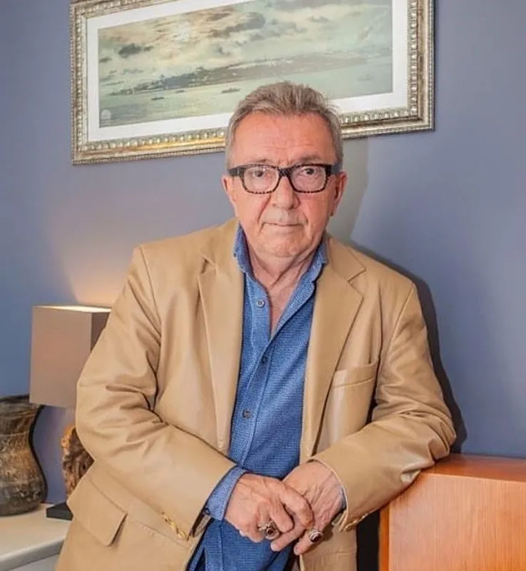 Sanat camiası yasta! Osman Sınav’a veda paylaşımları peş peşe geldi! Burak Özçivit, Oktay Kaynarca, Pınar Altuğ, Hülya Koçyiğit... - 2