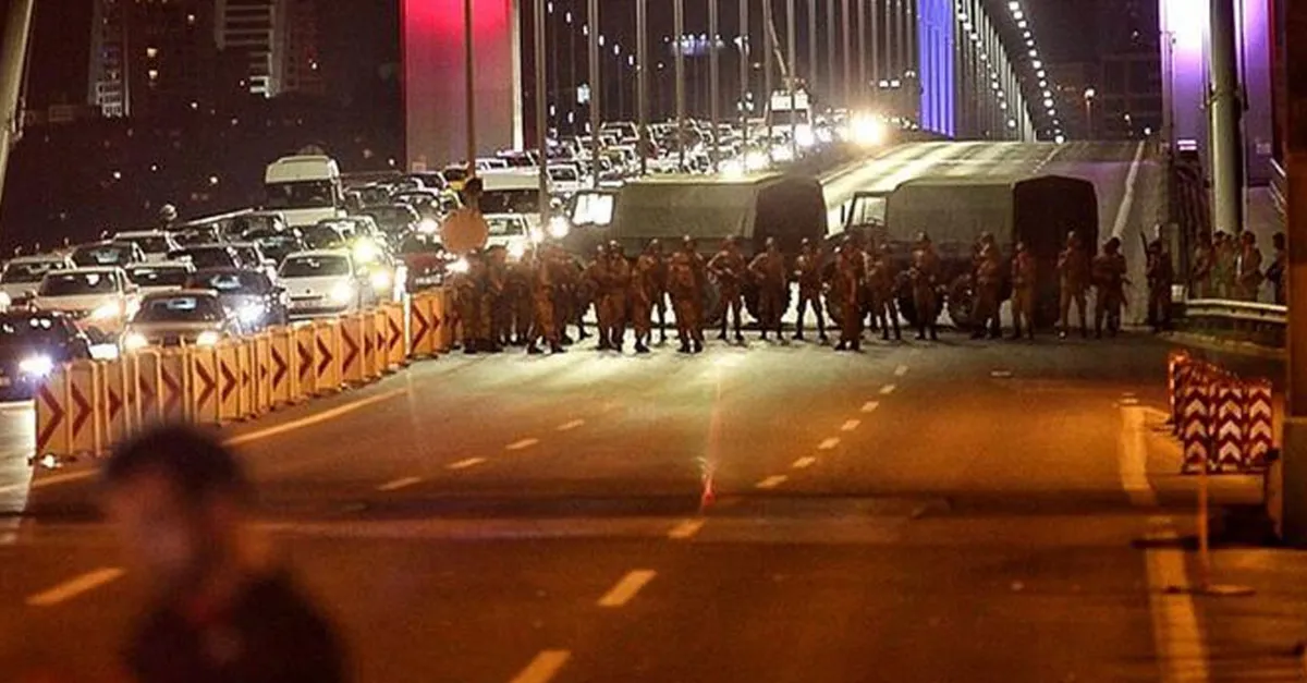 15 Temmuz’un üzerinden 6 yıl geçmesine rağmen Başkan Erdoğan önderliğinde demokrasi nöbeti devam ediyor