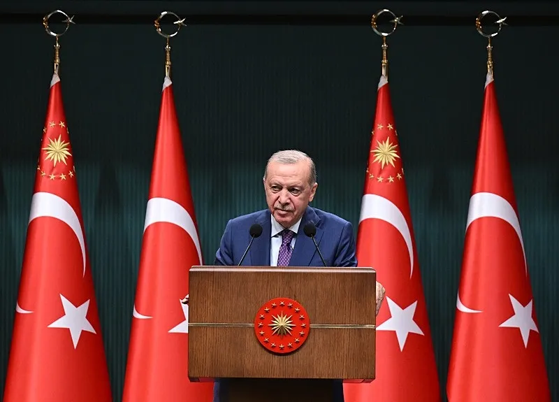 kabine-toplantisi-sonrasi-baskan-erdogandan-chpye-uyari-sokaklarin-karismasina-izin-vermeyiz-1780337125243.jpeg Kabine toplantısı sonrası Başkan Erdoğan'dan CHP'ye uyarı: Sokakların karışmasına izin vermeyiz-5