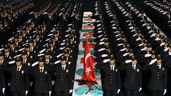 8-bin-polis-alimi-yapilacak-pomem-27-donem-basvurulari-ne-zaman-baslayacak-pa-pomem-duyuru-ve-ilani-1606568874711.jpg 8 bin polis alımı ne zaman başlayacak? POMEM EGM polis alımı başvuru şartları nelerdir?-3