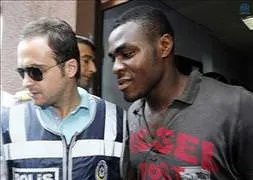 Emenike o günleri anlattı