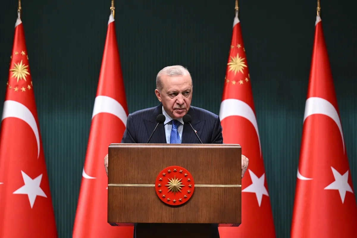 gozler-baskan-erdoganda-bayram-tatili-sonrasi-kabine-toplaniyor-1780248409153.jpeg Gözler Başkan Erdoğan'da: Bayram tatili sonrası Kabine toplanıyor! NATO Zirvesi'nden Orta Doğu'ya masada neler var?-4