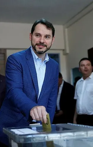 Son dakika: Hazine ve Maliye Bakanı Berat Albayrak'tan seçim mesajı