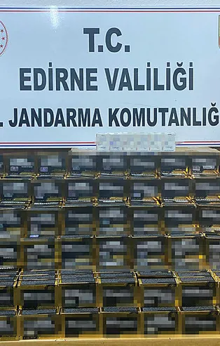 Edirne'de yasaklı doping ilaçları ve cinsel uyarıcı haplar ele geçirildi