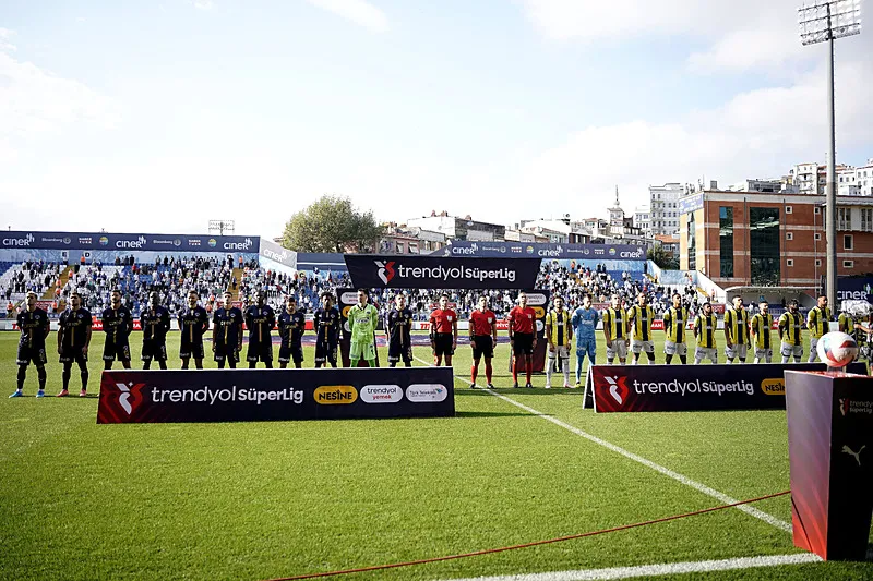 Fenerbahçe'de sürpriz kadro! Kasımpaşa maçında o isimler sahada - 2
