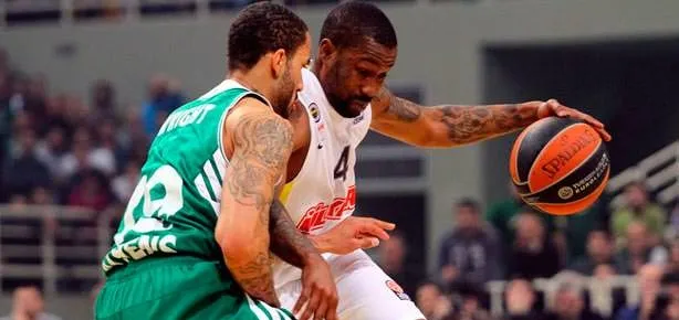 Fener turu zora soktu