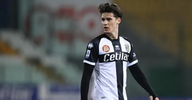 Galatasaray'a transfer müjdesi İtalya'dan geldi! Parma'dan flaş Dennis Man açıklaması