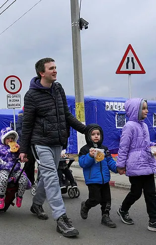 Ukrayna'dan Romanya'ya 70 binden fazla kişi giriş yaptı