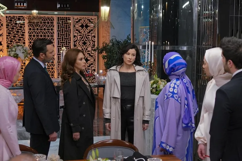 kizilcik-serbeti-karakterleri-hangi-burc-doga-alev-giray-nilay-fatihin-yildiz-haritasi-ortaya-cikti-1715944656896.jpg Doğa, Görkem, Apo, Giray, Fatih'in yıldız haritası ortaya çıktı! Kızılcık Şerbeti karakterleri hangi burç?-7