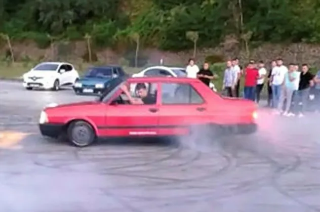 Hem maske takmamış hem de drift yapmıştı! O sürücüye ağır ceza